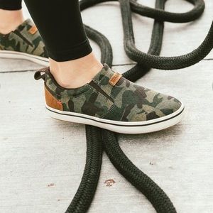 Xtratuf Green Camo Sharkbyte slip-on Boat Shoe 7